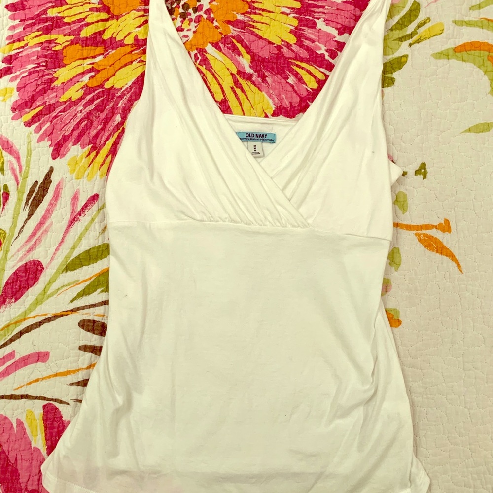 Old Navy maternity nursing tank top